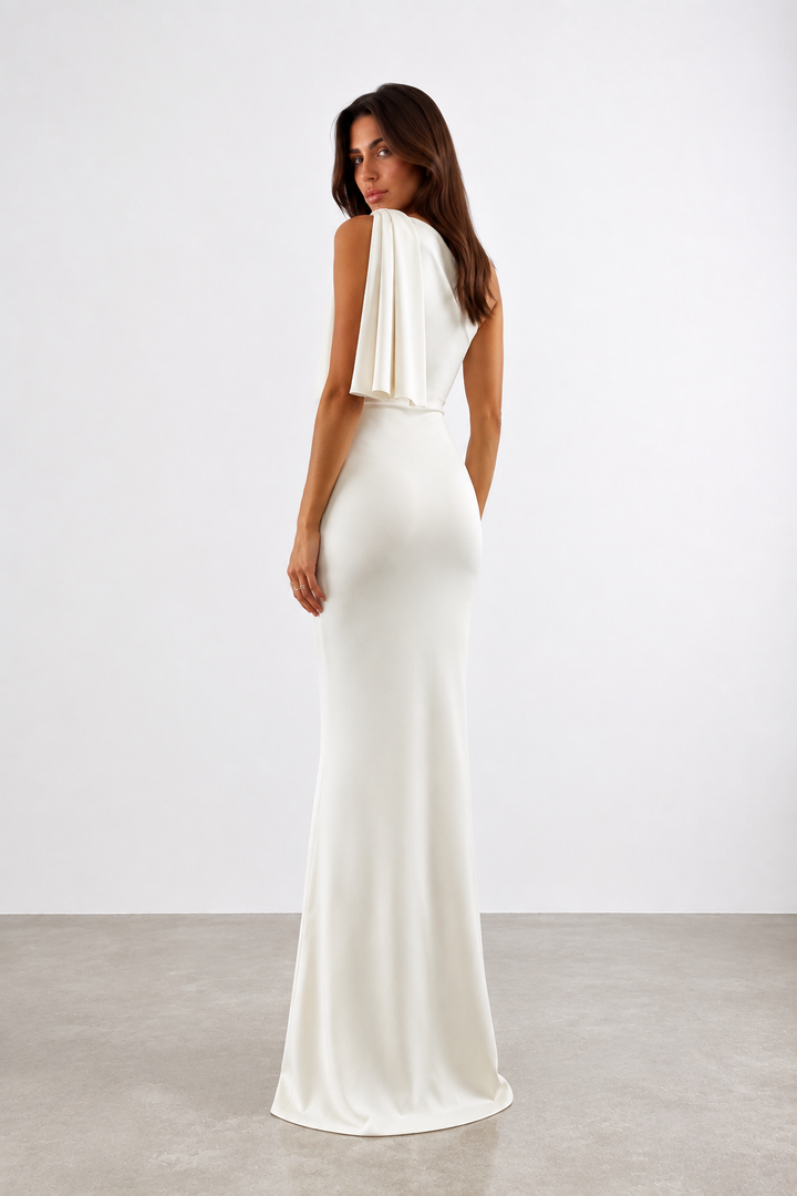 Robe Longue Élégance Épaule Drapée